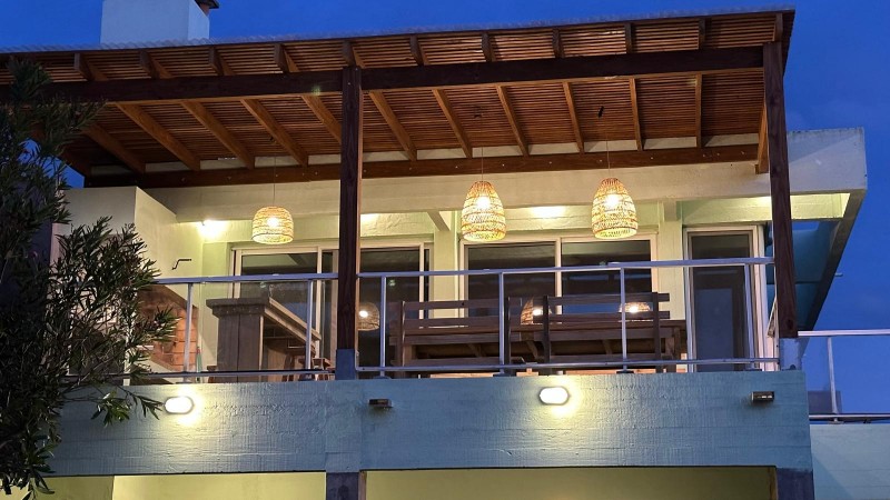 Lindisima casa en Manantiales con vistas al Mar y Punta del Este.